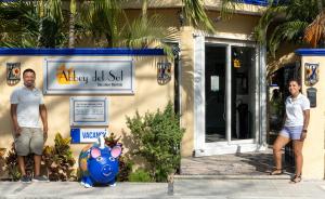 Abbey Del Sol - Beach-steps condos