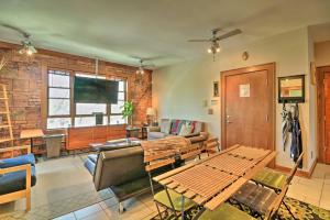 Hip Midtown Detroit Hub, Walk to Woodward Ave