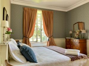 B&B / Chambres d'hotes Chateau Laborde Saint Martin : photos des chambres