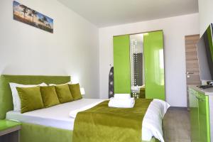 Green Apartment Spa n Pool Beach Resort