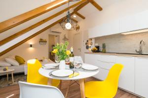 FantAttic Apartments Split Old Town