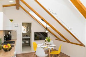 FantAttic Apartments Split Old Town