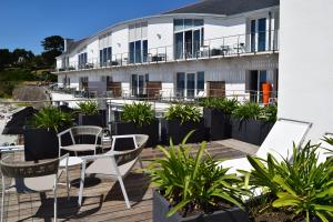 Hotels Les Sables Blancs : Suite Glénan - Vue sur Mer