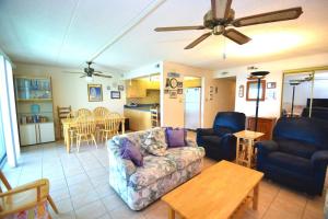 Thunder Island 80B condo