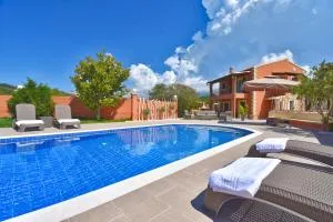 Villa Alex - Komméno