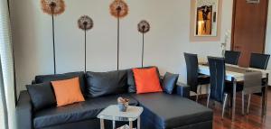 Appartamento Tobias 201 La Portella by Gardadomusmea