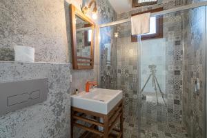 Vintage Villas