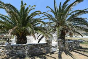 Tranquil cottage Tinos Greece