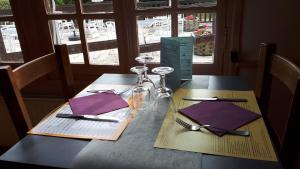 B&B / Chambres d'hotes Restaurant & Chambres d'Hotes L'Eau Vive : photos des chambres
