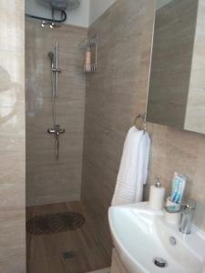 DORAS APARTMENTS STUDIO 1