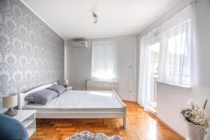 Stella Modern Apartment 2