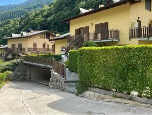 Appartamento con Giardino e Box in Valmalenco - Torre di Santa Maria