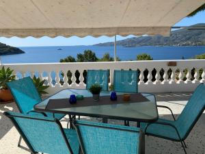 Villa Loula Apartment II - 4hvězdičkové hotely ve městě Poros