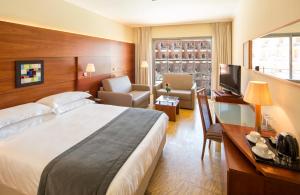 Family Room room in Protur Roquetas Hotel & Spa