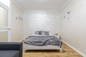 InshiApartments on Knyazya Romana