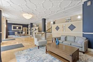 Mod Apartment next to Forest ParkZooWashUBJC