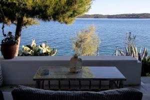 Grand Bleu Apartments & Villas Argolida Greece