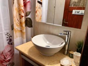 Daenerys Home in Agios Ioannis Papa Nero