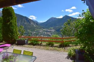 CHALET SERRE CHEVALIER AVEC VUE EXCEPTIONNELLE