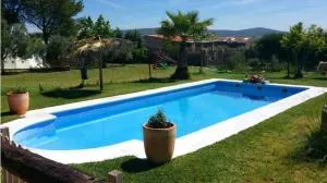 Paradise Villa in Mirandilla with Pool and Jacuzzi - Merida