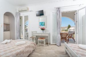 Johns Rooms & Studios