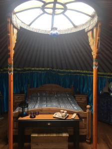 Iloons yurt