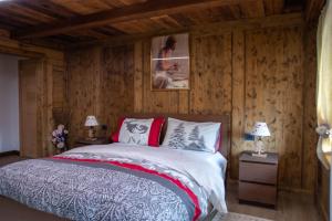 Double Room with Mountain View