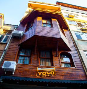 YOLO Hostel