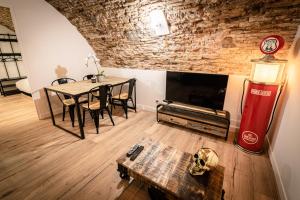 Les Voûtes du Vieux-Port