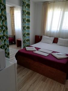 Triple Room room in Panos