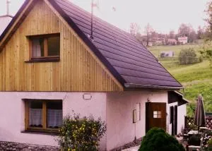 Chalupa v raji - 多布希纳