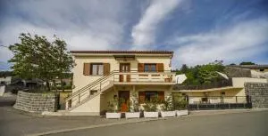 Casa Tilia - 伊利尔斯卡比斯特里察