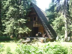 Chata pri potoku - 斯祖贝莱克