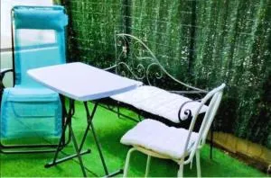 NICE VIEW Jolie Studio avec Jardin - Le Ray