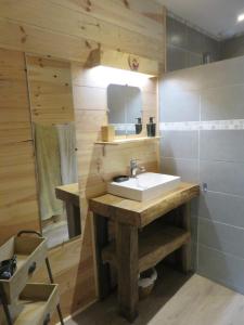 Maisons de vacances Le Bordarriben sauna & spa 4 etoiles : photos des chambres