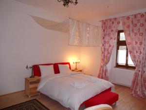 Kaštieľ Biela Dáma a Čierny Rytier