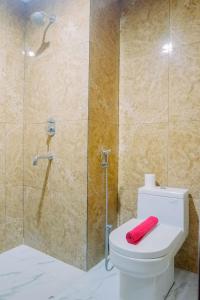 Lavish 2BR Apartment at Grand Sungkono Lagoon By Travelio