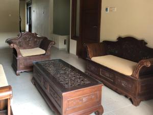 RedDoorz near XT Square 3