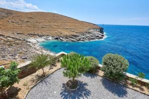 Villa stoneflower with breathtaking sunsets Kea Greece