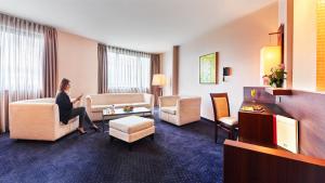 Junior Suite With Free Airport Transfer room in Metropolitan Hotel Sofia