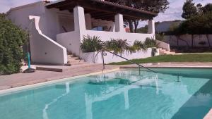 Villa Nevir - with private swimming pool