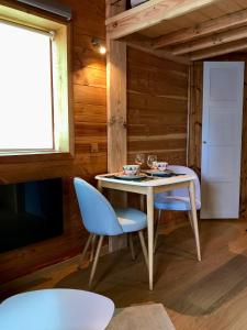 Chalets Gite Le Mazot de Vouan : photos des chambres