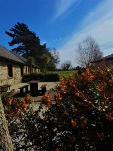 Moneylands Farm Self-Catering Apartments - 阿克洛