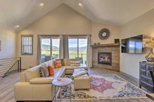 Mountain-View Townhome Less Than 20 Mi to Winter Park! - Parshall