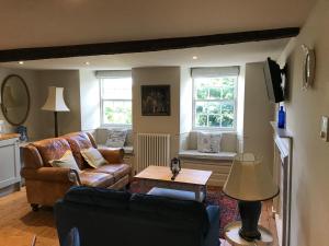 Monmouth House Apartments, Lyme Regis Old Town, dog friendly