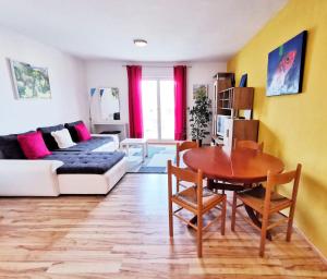 Jelsa View Apartments