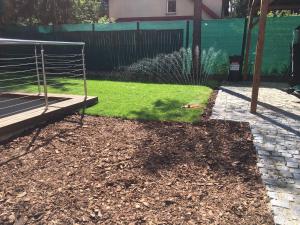 Luksusowy Apartament pod Lasem, Otwock -Shared garden, sauna, wood hot tub! Hot tub seasonal!