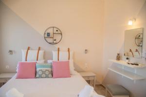 Theodora Rooms Poros-Island Greece