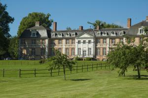 Maisons d'hotes Chateau d'Argeronne 