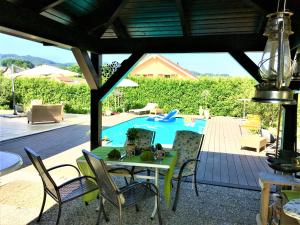 Charming Villa with Private Swimmingpool